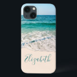 Ocean Beach Shore, um Ihren Namen hinzuzufügen Case-Mate iPhone Hülle<br><div class="desc">Ocean Beach Shore von einer schönen blauen und aqua Meer Szenerie. Bereit für die Personalisierung mit Ihrem Namen oder Monogramm. Die Farbe des weißen Sands des Tropical Beach Water lässt sich beliebig anpassen und ändern. Stil, Größe und Farbe des extravaganten Schriftartes können geändert oder gelöscht werden. Atemberaubendes Foto von Mink...</div>