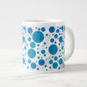 Ocean Blue Polka Dots Jumbo-Tasse (Vorderseite Rechts)