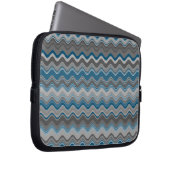Ocean Blue Silver Gray Wavy Zigzag Muster Laptopschutzhülle (Vorne Rechts)