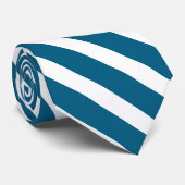 Ocean Blue und White Geometric Diagonal Stripes Krawatte (Gerollt)