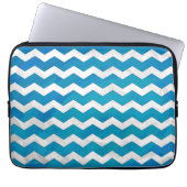 Ocean Blue Zickzack Pattern Laptopschutzhülle (Vorderseite)