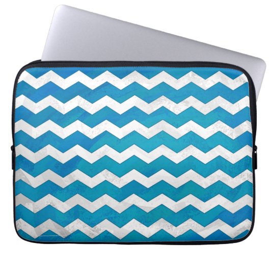 Ocean Blue Zickzack Pattern Laptopschutzhülle (Vorderseite)