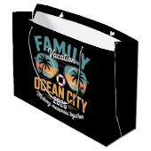 Ocean City Beach Große Geschenktüte (Rückseite Schrägansicht)