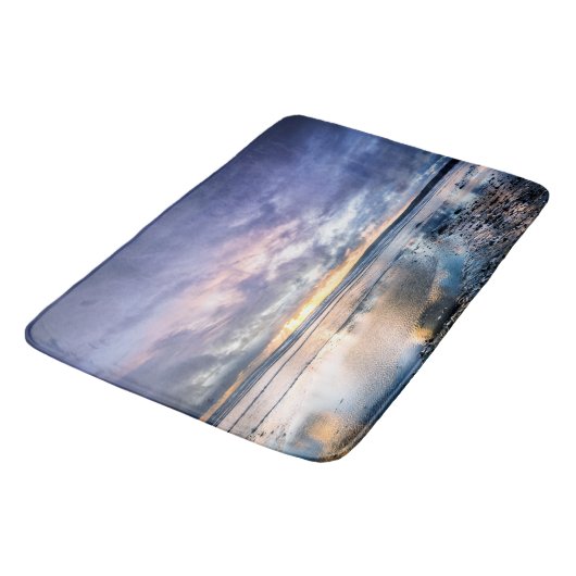 Ocean Sunset Bath Mat Badematte (Schrägansicht)