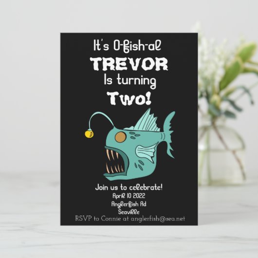 Ocean Theme Boys Birthday Anglerfish O-fish al Einladung (Stehend Vorderseite)