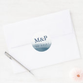 Ocean Tides Wedding Monogram Runder Aufkleber (Umschlag)