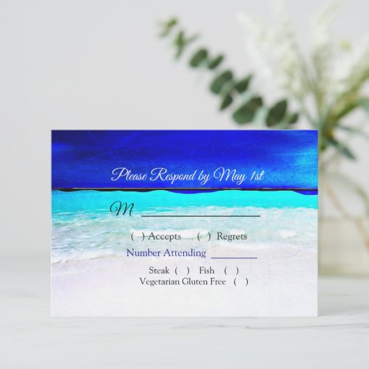 Ocean Water Blue Beachy Wedding RSVP Karte (Stehend Vorderseite)