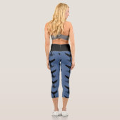 Ocean Wave Whale Schwanz Silhouette Capri Leggings (Rückseite)