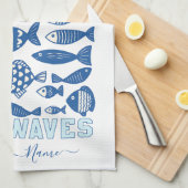 Ocean Waves Coastal Fish Kitchen Towel – Nautical Geschirrtuch (Viertel Falte)