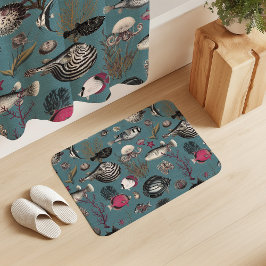 Oceania Fuchsia Grey Fishes on Blue Background Badematte