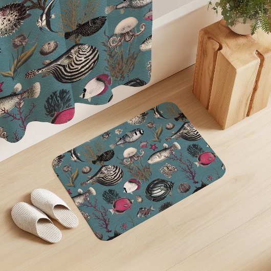 Oceania Fuchsia Grey Fishes on Blue Background Badematte