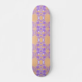 Oceanic Bloom: Lila Wave Harmony / Stilvolle Kunst Skateboard (Vorne)