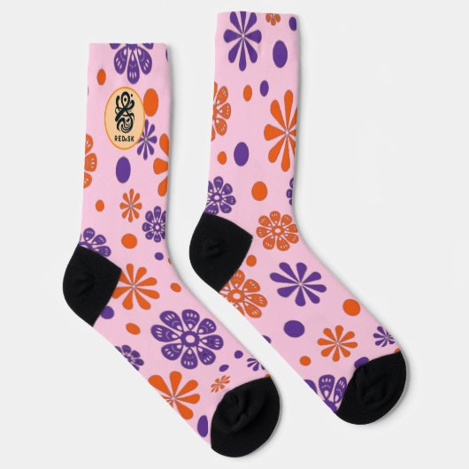Oceanic Bloom: Lila Wave Harmony / Stilvolle Kunst Socken (Rechts)