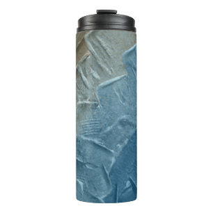 Ocean's Edge: Ein digitales Bild der Ruhe Thermosbecher