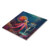 "Ocean's Silent Captive" - Octopus Portrait Fliese (Seite)