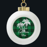 Oceanside California Beach Palm Tree Green Kariert Keramik Kugel-Ornament<br><div class="desc">Oceanside Beach California Beach Palm Tree Grüne Karierte Einrichtung</div>