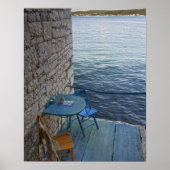 Oceanside seating for two at tiny outdoor cafe, poster (Vorne)