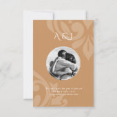 Ochre Classic Damask Elegantes Foto Hochzeit Save The Date (Rückseite)