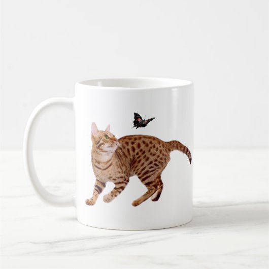 Ocicat Katze u. Schmetterling Kaffeetasse (Links)