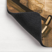 Octant, Kompass und Teleskop auf Seekarte Mousepad (Ecke)