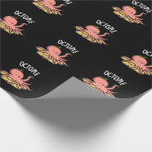 Octo-Pie Funny Octopus Pie Pun Dark BG Geschenkpapier (Ecke)
