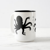 Octopi Pi Day Zweifarbige Tasse (Vorderseite Links)