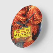 Octopus Tako たこ Tsukiji Fish Market, Tokyo, Japan Runde Wanduhr (Winkel)