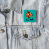 Odd Fish Quirky Funny Orange Goldfish Cartoon Button (Beispiel)
