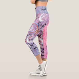 Ode to Liebe Active Wear entworfen von Adiela Akoo Capri Leggings
