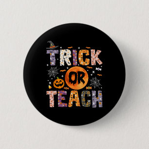 Oder bringe lustigen Lehrern Halloween-Geist bei  Button