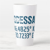 Odessa Ukraine Latitude & Longitude beunruhigt Milchtasse (Vorderseite)