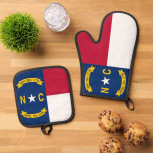 Ofen Mitt, Pot Holders mit der Flagge von North Ca Ofenhandschuh & Topflappen-Set