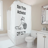 Off Duty Lazy Cat. Funny Spa Mode Activated Duschvorhang (Beispiel)