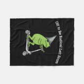 Off to be radical left scum funny frog meme fleecedecke (Vorderseite (Horizontal))