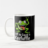 Off To Cause A Kerfuffle Funny Meme Frog Mischief Kaffeetasse (Links)