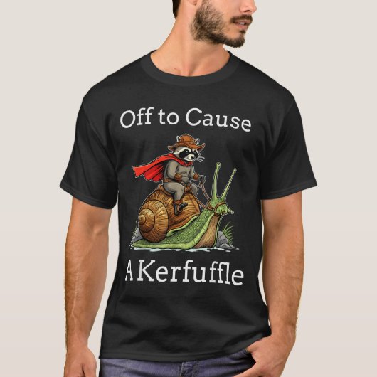 Off To Cause A Kerfuffle Raccoon Whimsical Wizard  T-Shirt (Vorderseite)