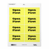 Offene, erste bewegliche Labels in Gelb (Vorne)