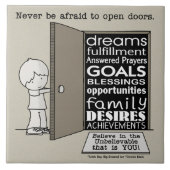 Offene Türen Fliese (Vorderseite)