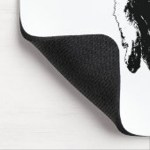 Offene Weiße, scharfe Pose Mousepad (Ecke)