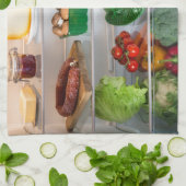 Offener Kühlschrank mit Essen Küchentuch (Gefaltet)