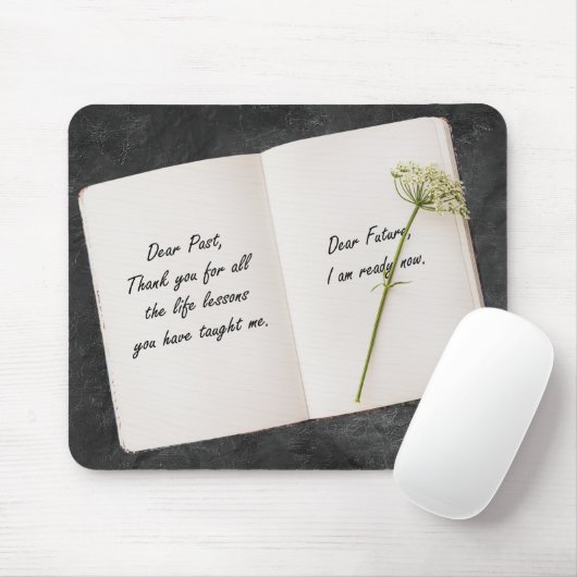Offenes Buch mit inspirierendem Angebot Mousepad (Mit Mouse)