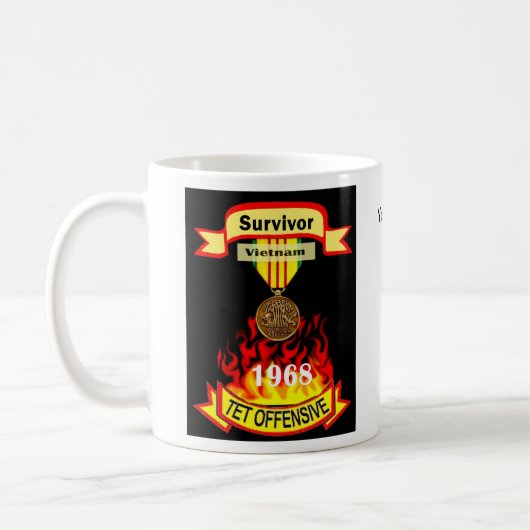 Offensive-Tasse Überlebend-Vietnams Tet Kaffeetasse (Links)