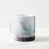 ÖFFENTLICHE BLUE LOUVERED WINDOWS KAFFEETASSE (Vorderseite Links)