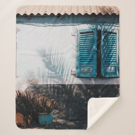 ÖFFENTLICHE BLUE LOUVERED WINDOWS SHERPADECKE (Vorderseite)