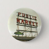 Öffentlicher Markt in Seattle, WA Fish Bowl View Button (Vorderseite)