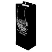 Offiziell gelaunt 2025 nicht mehr mein Problem Geschenktüte Für Weinflaschen (Rückseite Schrägansicht)