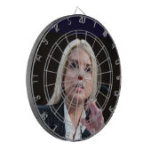 offizielle Pam Bondi Dartscheibe (Vorderseite Links)