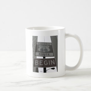 Offizieller Weg 66 fangen Zeichen an Kaffeetasse