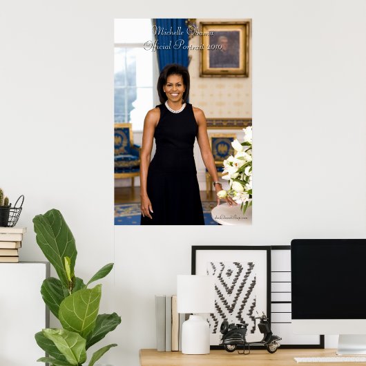 Offizielles Portrait von First Lady Michelle Obama Poster (Heimbüro)