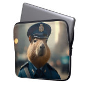 Offizier Capybara: FriedensBehalt, Laptopschutzhülle (Vorderseite Links)